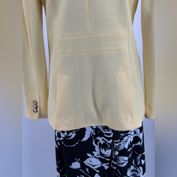 Talbots ABERDEEN KNIT BLAZER Tailored Fit;Classic Lapel, Office to Casual Chic - Picture 15 of 16